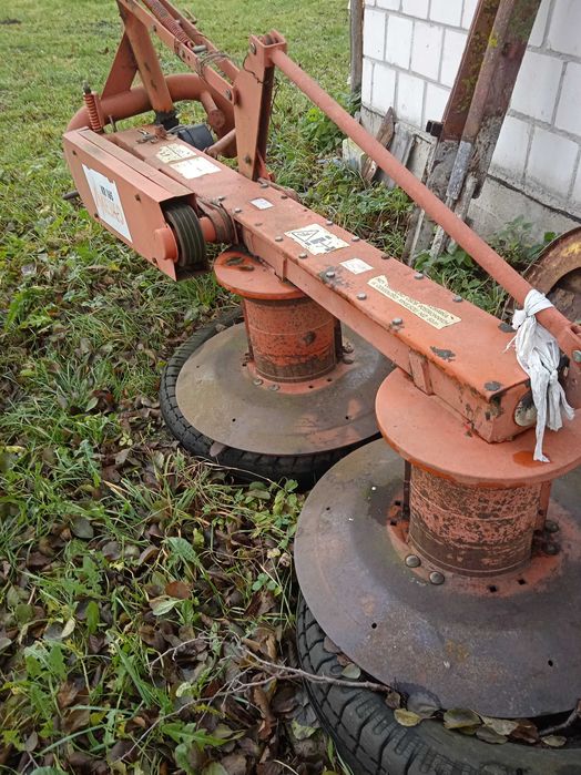 sprzedam maszyny rolnicze