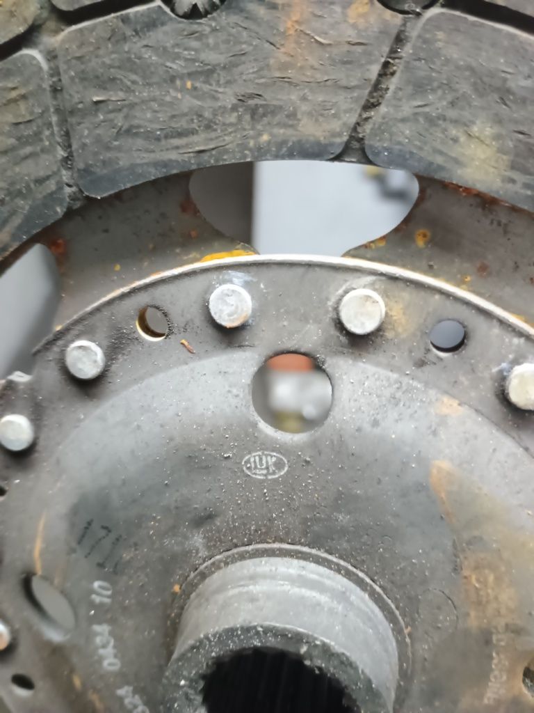 Sprzęgło kompletne dwumasa do Citroen C5 2,0 Hdi 140 km LUK