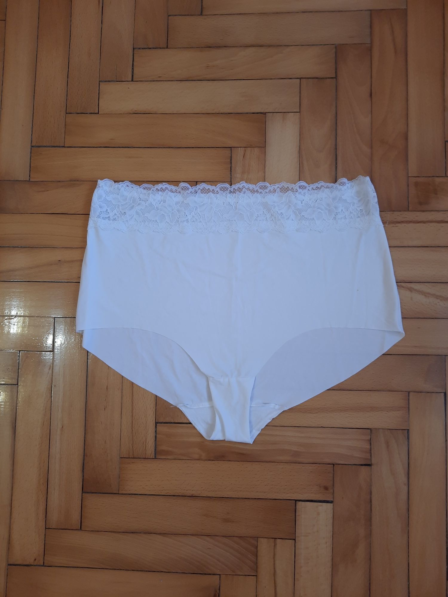 Труси великі безшовні стрінги бразиліани корсет портупея білизна L XXL