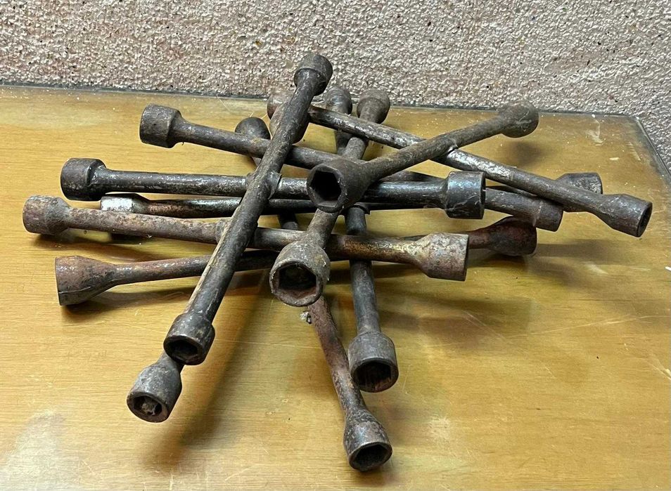 Chaves de Rodas em Cruz