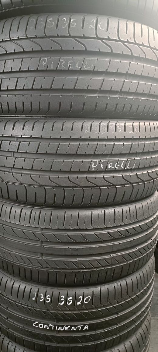 Pneus  235/35/20