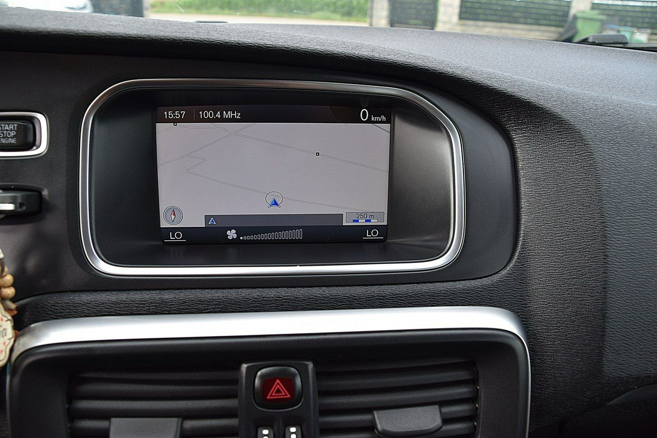 Volvo V40 1,6D2 116Km Led Pół-Skóra Navi Gwarancja