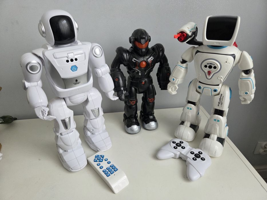 Zestaw 3 robotów