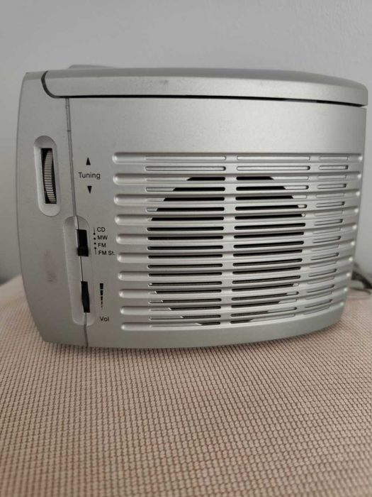 Radio sieciowe ROBERTS z cd