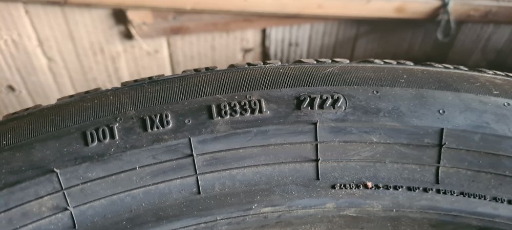 Opona zimowa Pirelli 225/45R19 96V  Cinturato Winter WTC2