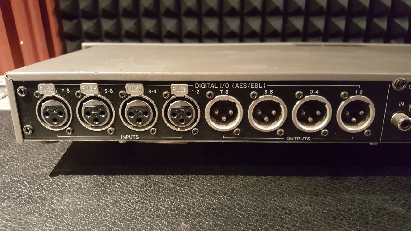 Konwerter Tascam IF-88AE TDIF do AES/EBU i SPDIF