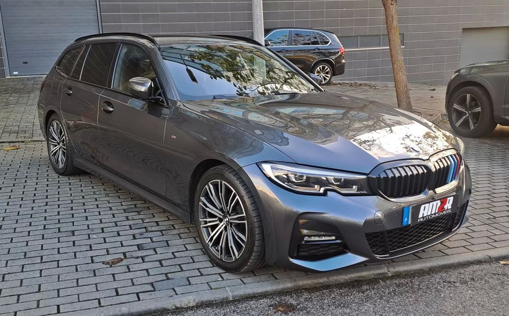 BMW 320 d Touring Pack Desportivo M Pro Auto