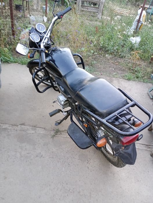 Продам мопед спарк 125
