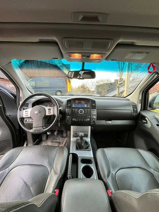 Nissan Navara 2015  2.5 Diesel  4x4  172 000 km  Gotowy do jazdy