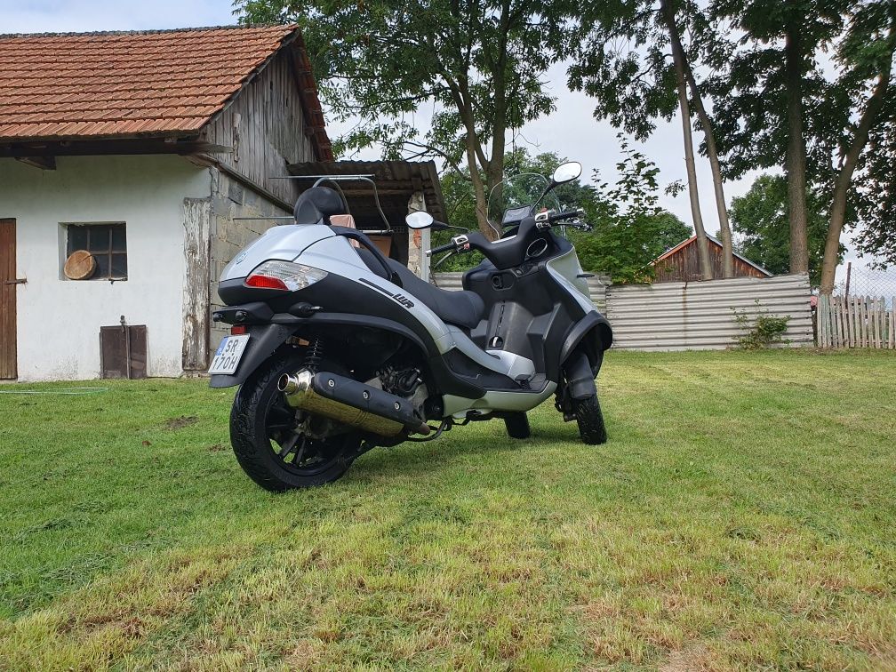 Piaggio MP3 400, 2008 rok