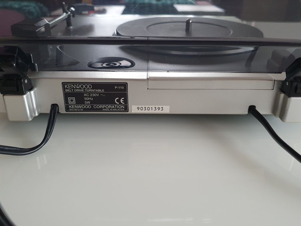 Gramofon Kenwood P-110