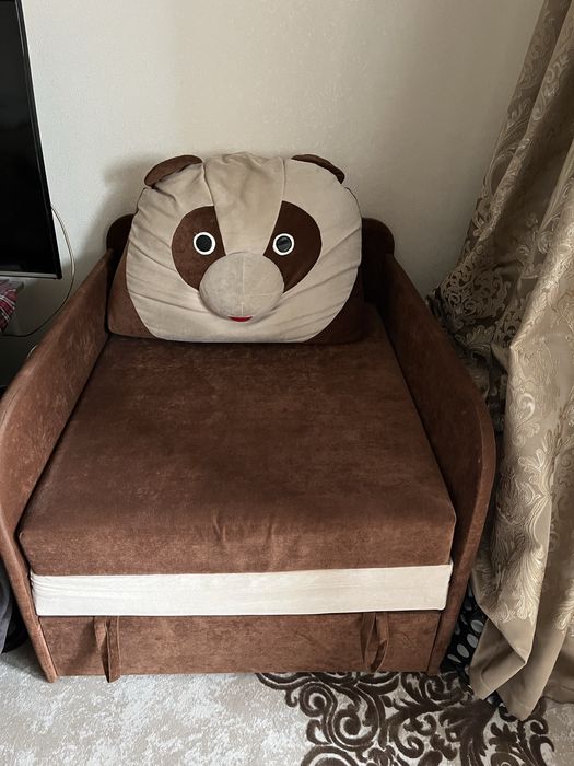 Одномісне дитяче ліжко