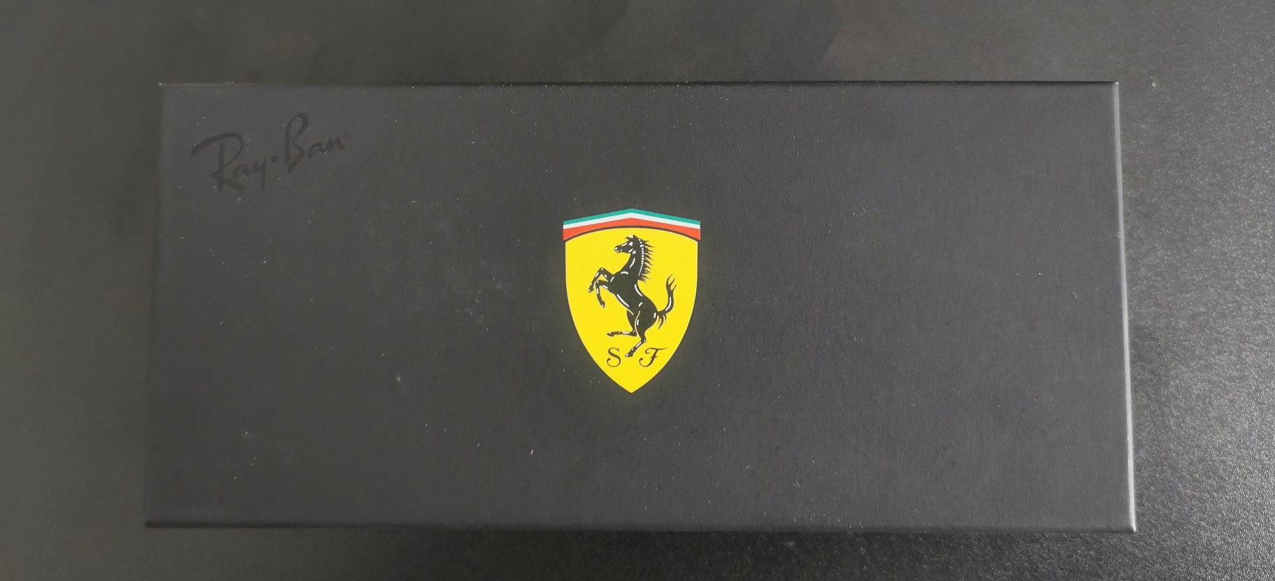 Ray-Ban Ferrari okulary przeciwsłoneczne z polaryzacja