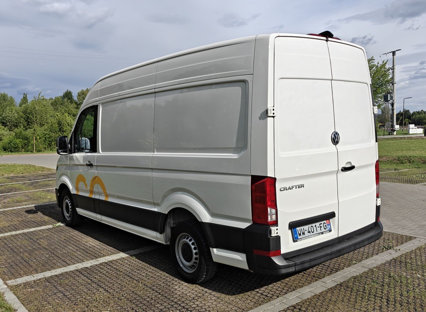 VW Crafter 2019 L1H2 Automat
