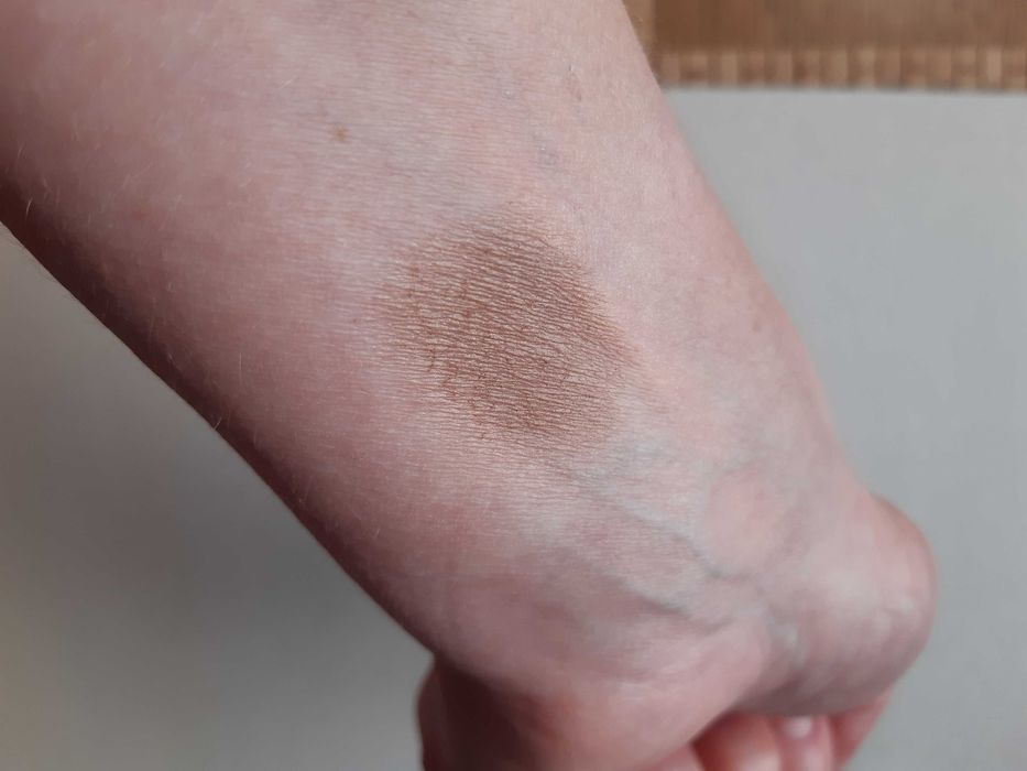 Cień do oczu ARTDECO Sunshine Eyeshadow, 21  Sand Beach, beżowy