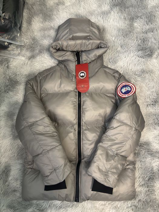 Canada Goose puffer S,M
