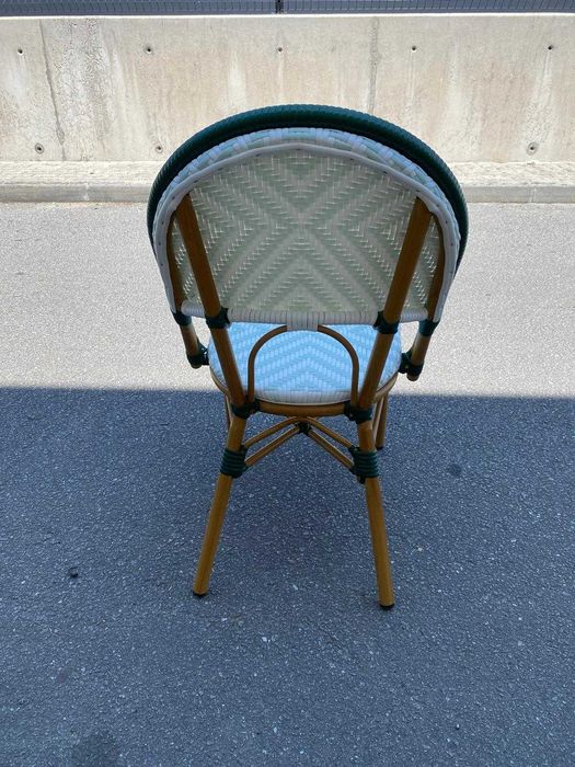 Cadeiras e Mesa conjunto novo