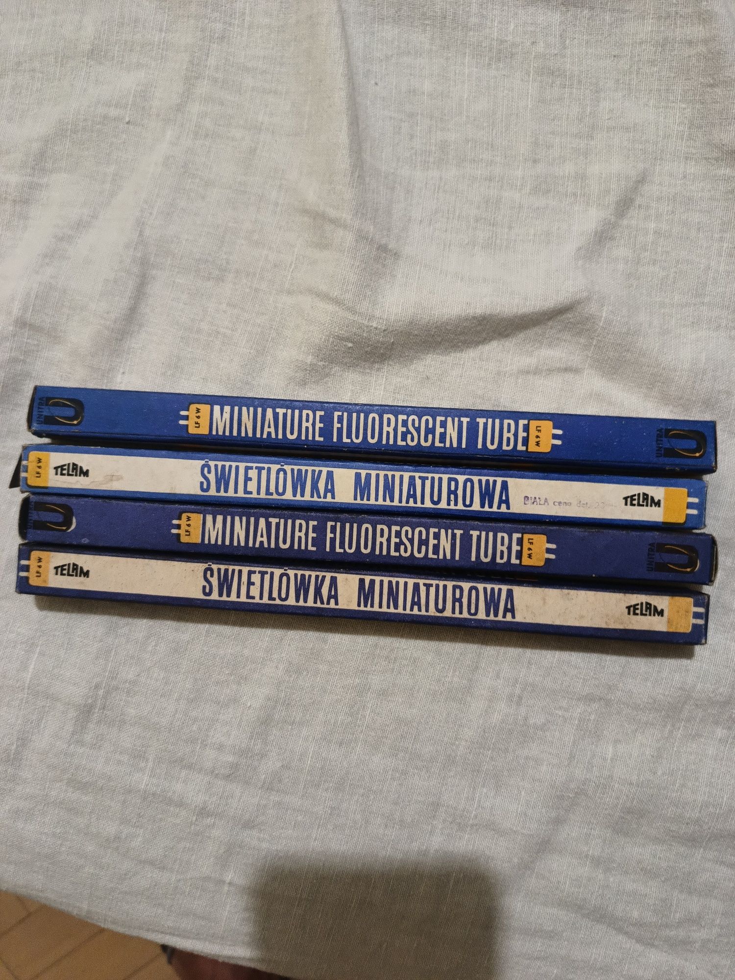 Świetlówka miniaturowa
