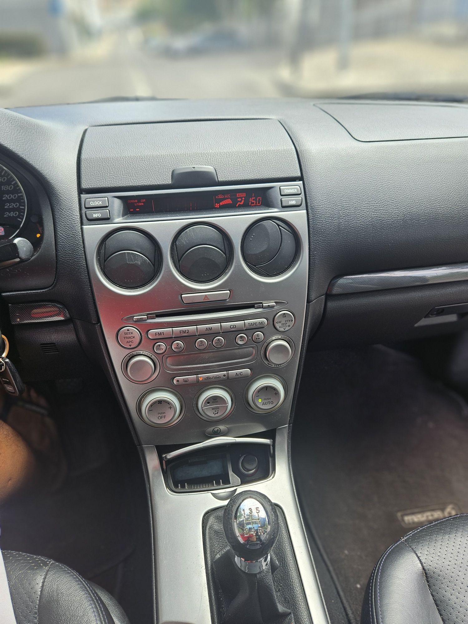 Mazda 6 sw 2.0, 222.000km, ano 2005