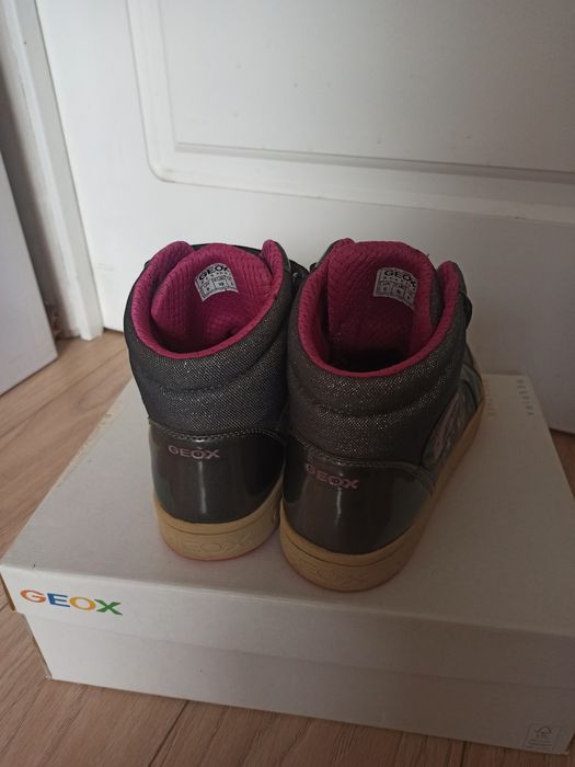 Кросівки високі осінні Geox 39р для дівчинки, черевики, напівчоботи