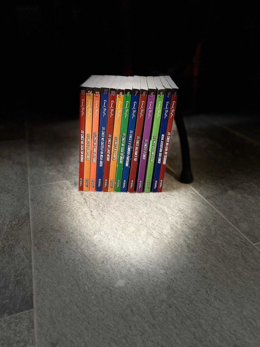 Coleção "Os Cinco" - literatura infantil/juvenil