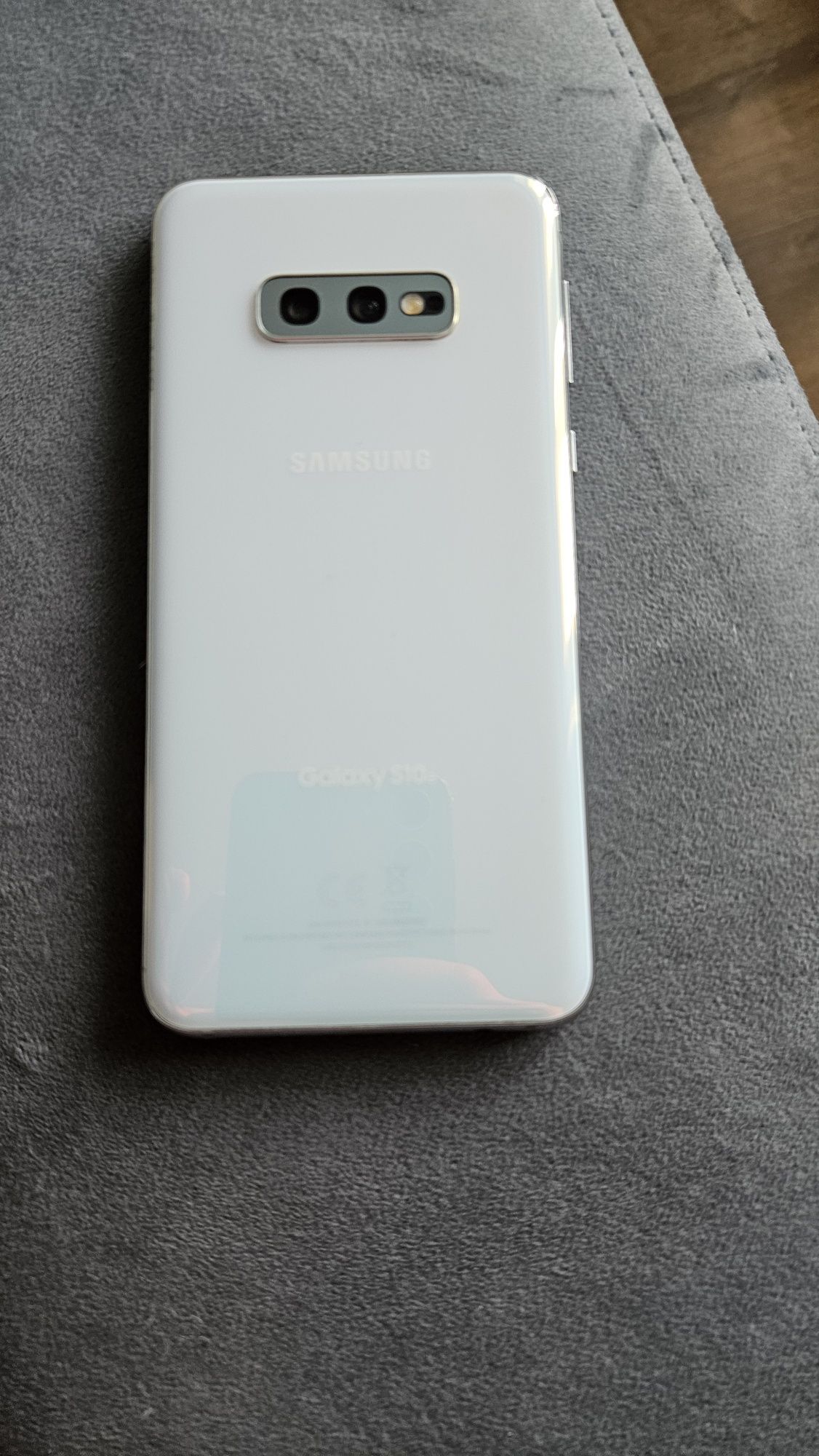 Samsung Galaxy S10e Ідеал