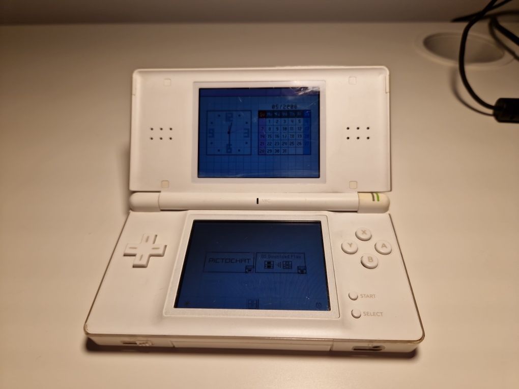 Zestaw Nintendo Ds-Lite + Nintedo 3DS + Gry