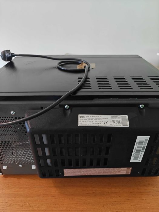 LG MH6535GIB Micro-ondas com Grill 25L 1000W