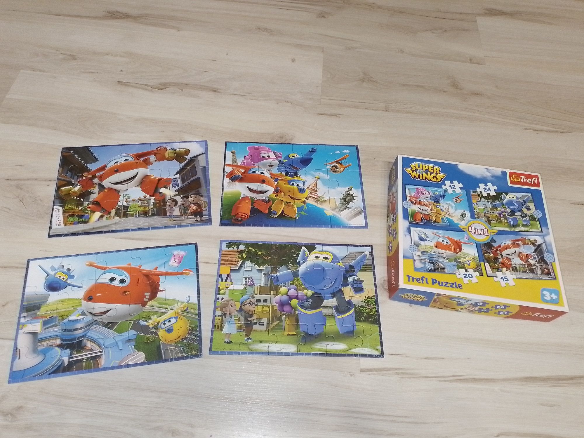 Puzzle Super Wings 4w1. 12+15+20+24 elementy