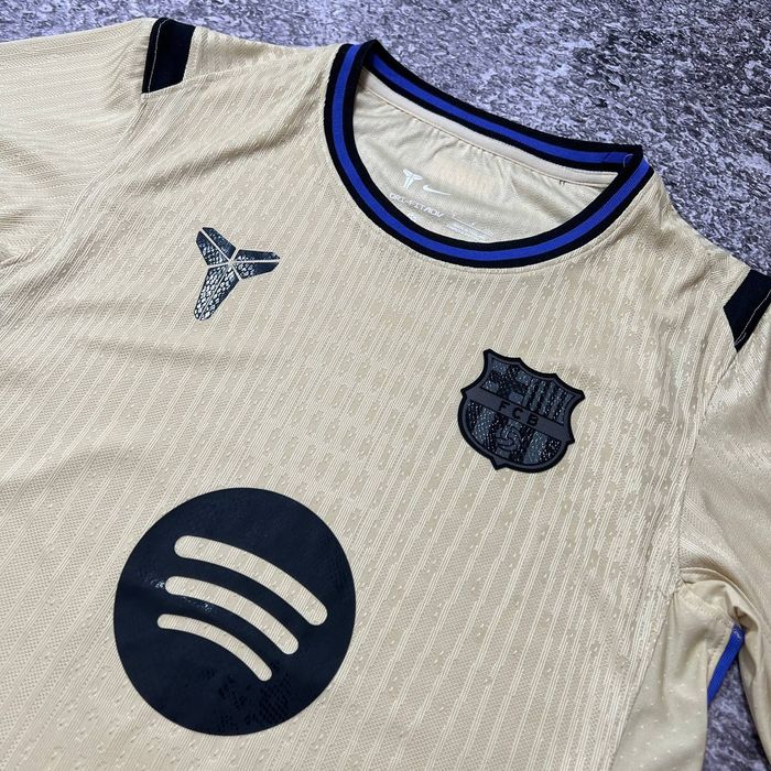 Ігрова футболка Барселона золота сезон 2025-26