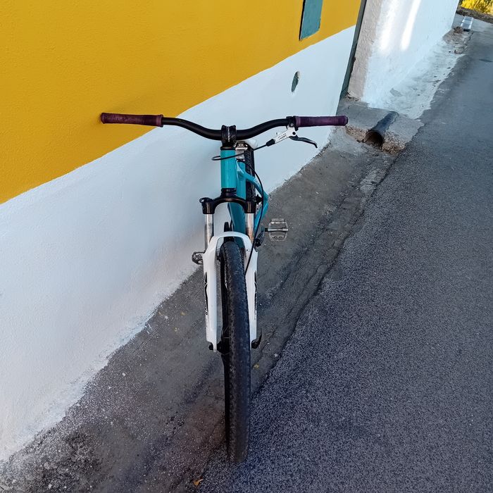 Vendo dirt jump em bom estado