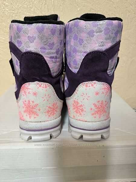 Зимние теплые мембранные ботинки Tofino 37 р.