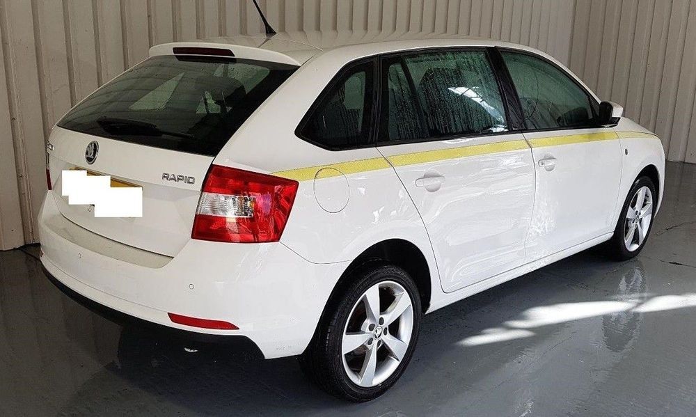 Skoda Rapid SE Tech 1.2 TSI de 2015 disponível para peças