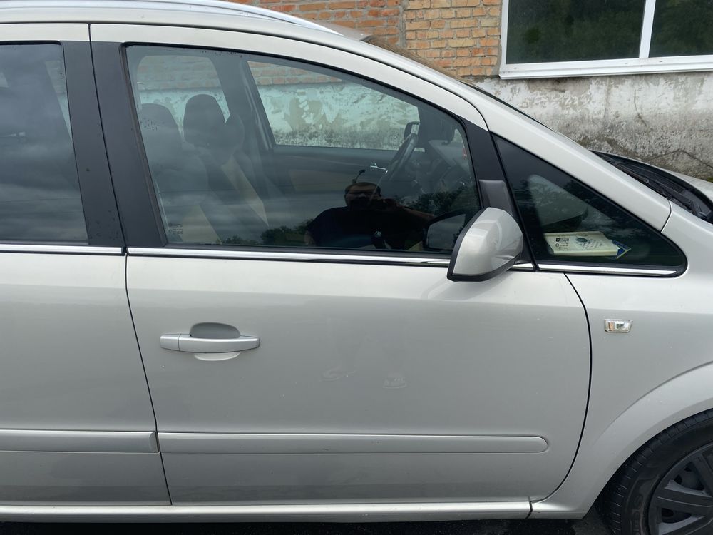 Opel zafira B 2009