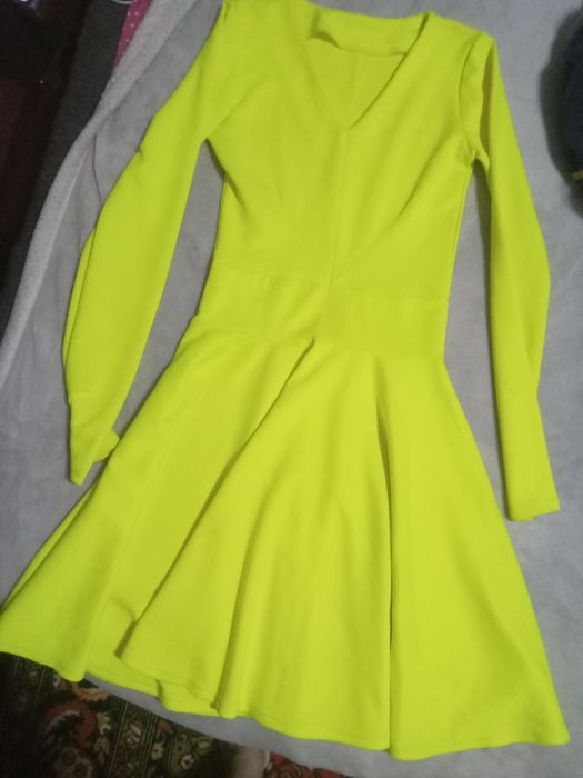 Продам бейсик платье для танцев