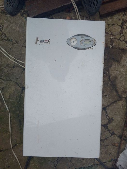 Продам котел на запчастини