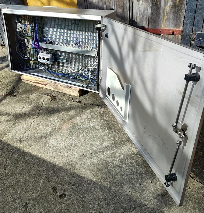 Szafa elektryczna INOX stał nierdzewna