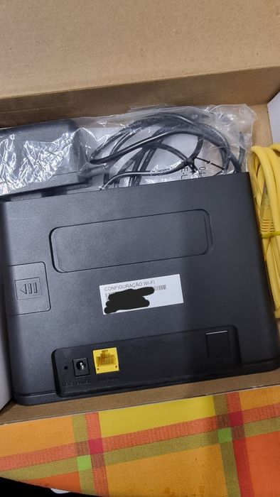 Router Wireless [NOS] 4G LTE Cat4 Wi-Fi 2.4GHz