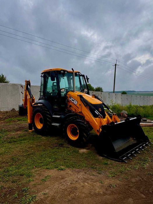 Оренда/ Надаємо послуги екскаватор-навантажувача JCB