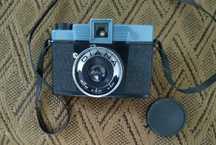 Máquina fotográfica DIANA vintage para lomofotografia