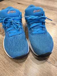 Дитячі кросівкі asics