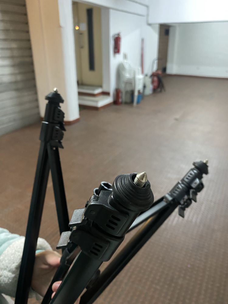 Tripé Philips preto