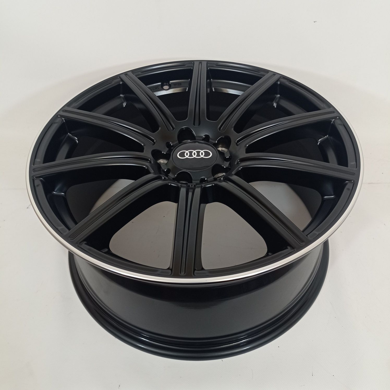 5x112 19" audi a3 a4 b7 b8 a6 c6 c7 c8 q5 golf VI VII octavia