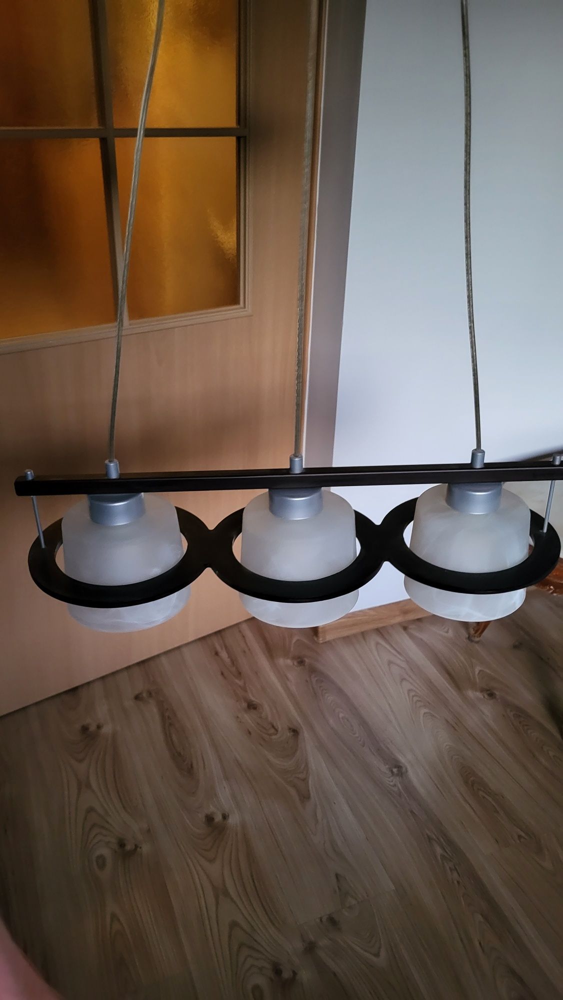 Lampa wisząca żyrandol na trzy żarówki