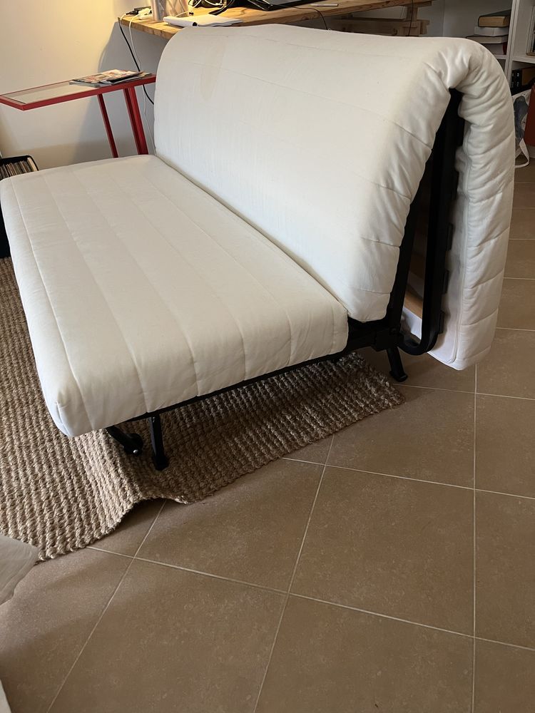Sofá-cama tipo clik clack IKEA