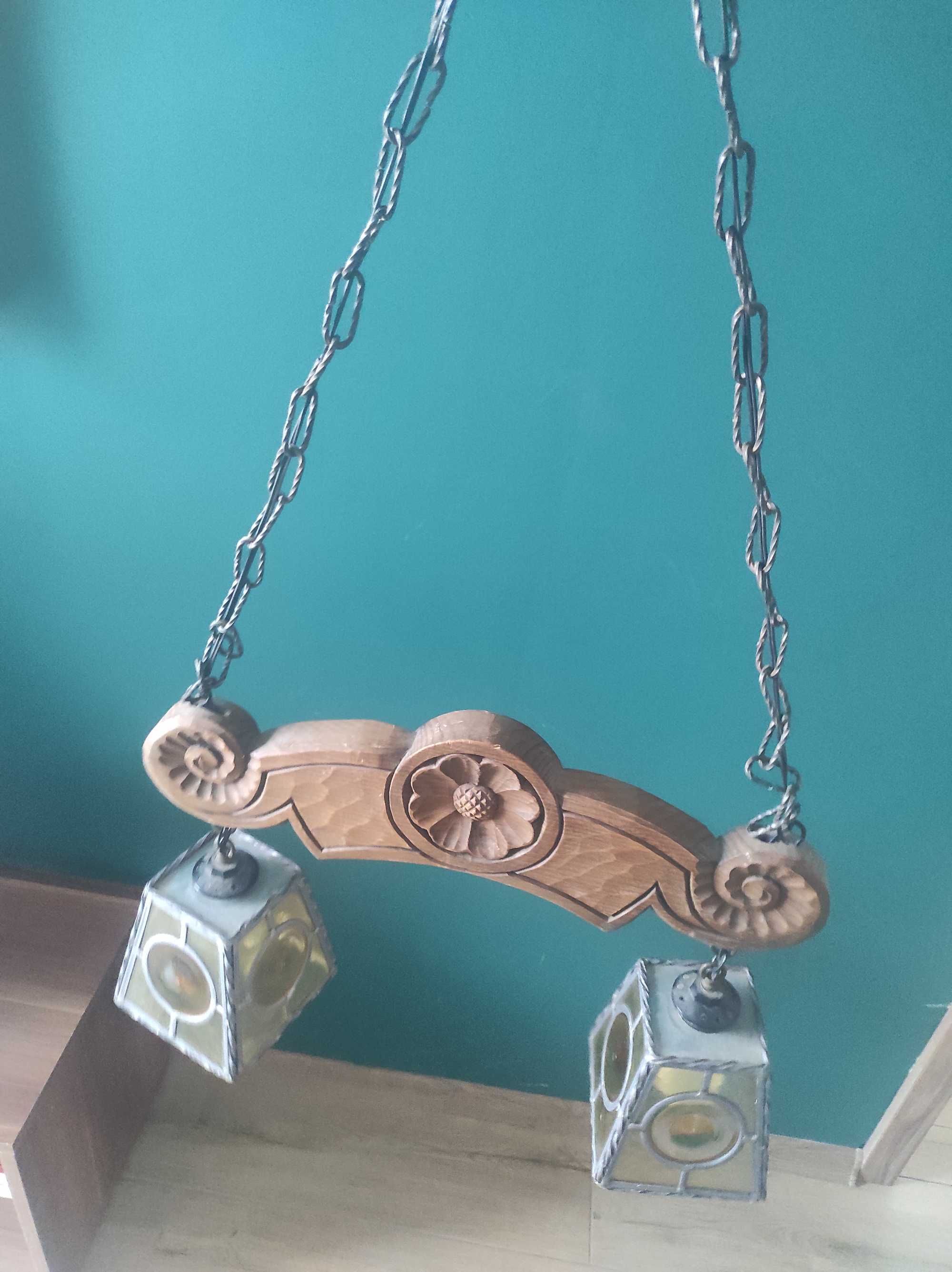 Lampa witraże drewniany motyw