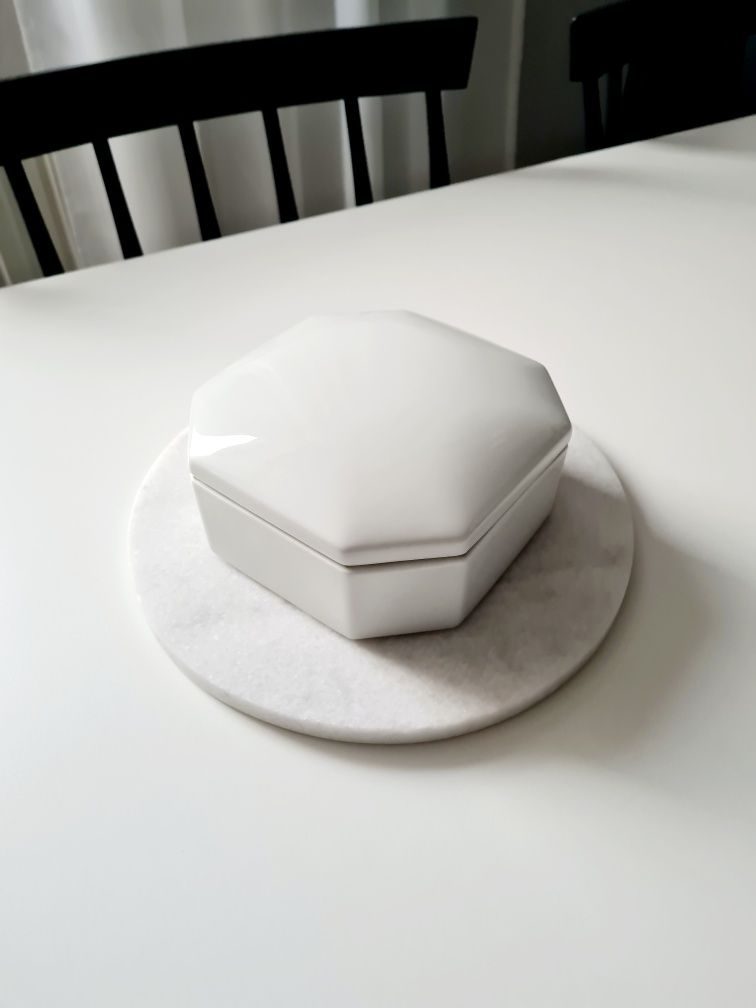 Puzderko limoges francja francuskie wyjatkowe porcelanowe białe piękne