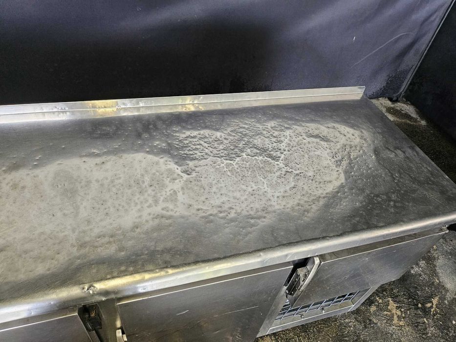 Bancada refrigerada em inox