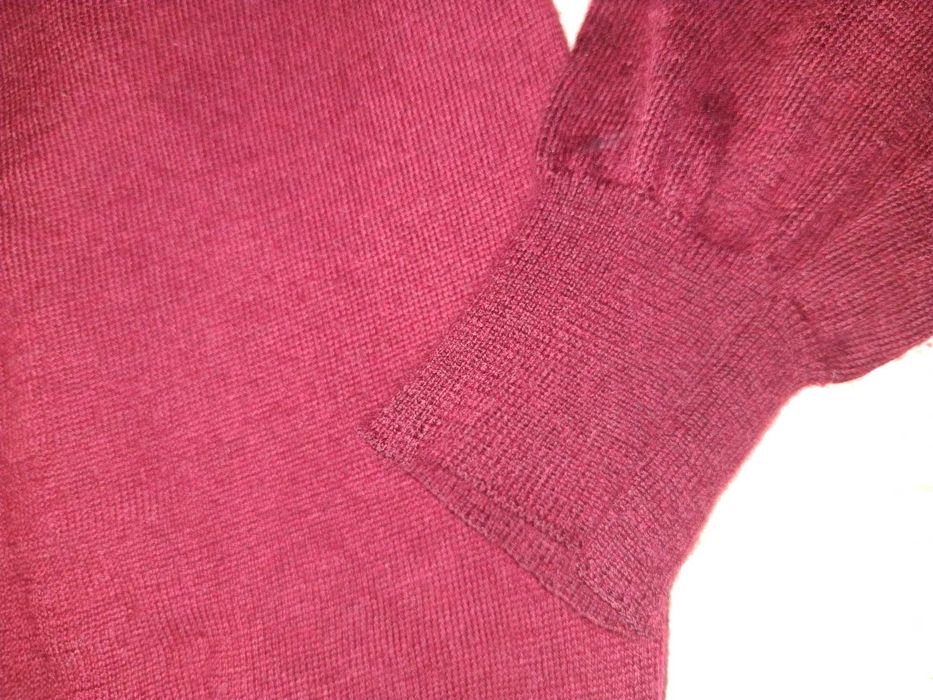 Bordowy, męski sweter w serek 100% merino, r. M