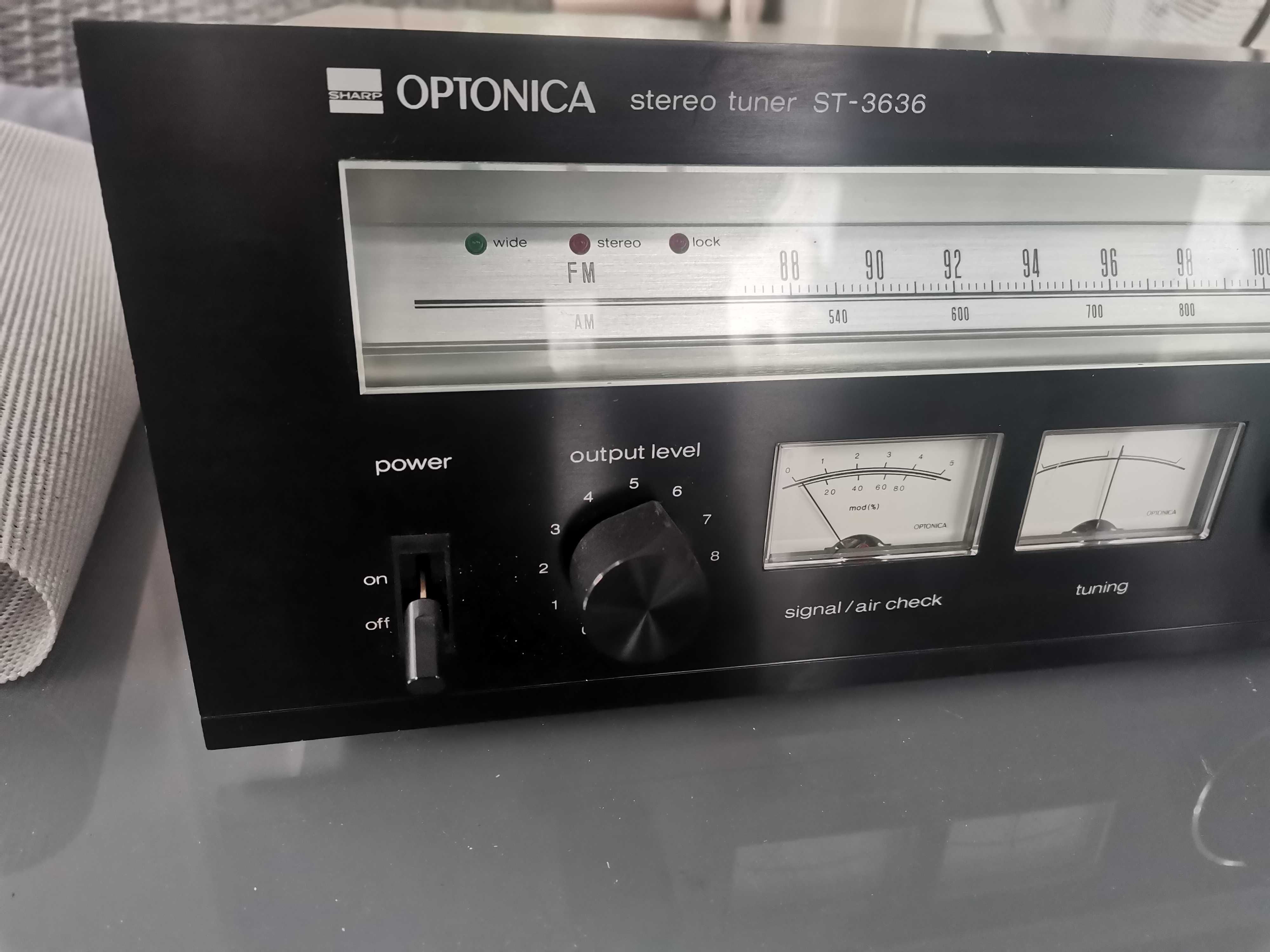 Tuner Radiowy Optonica St-3636